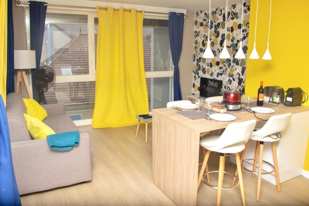 Appartement Entre Geneve Et Chamonix Au Pied Des Montagnes Cluses Bagian luar foto